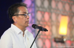 Ibalik daw ang Pilipinas sa mga desenteng Pilipino – mar Roxas